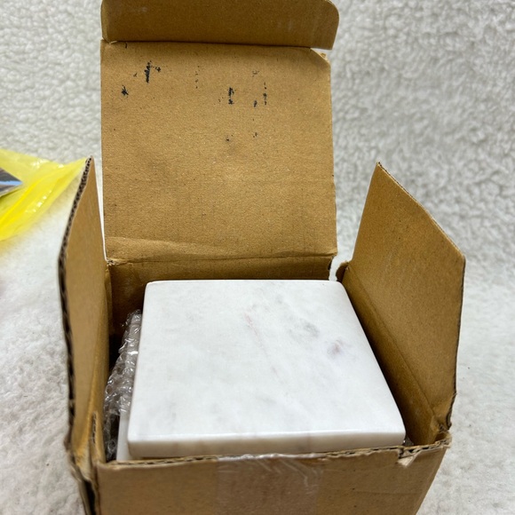 Coasters white square marble 4 made in India handmade 4" x 4" - Picture 7 of 9